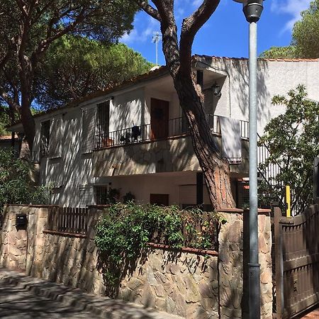 Apartamentos Piscis Platja d'Aro Bagian luar foto